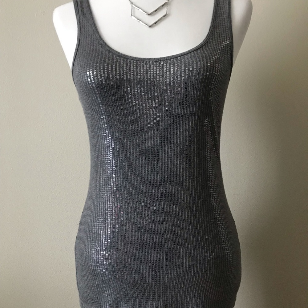 🖤EXPRESS sexy basic tank🖤